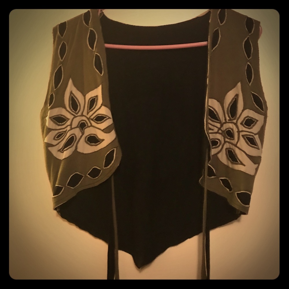 Cute hippie boho Green Lotus Gypsy Crop Vest M